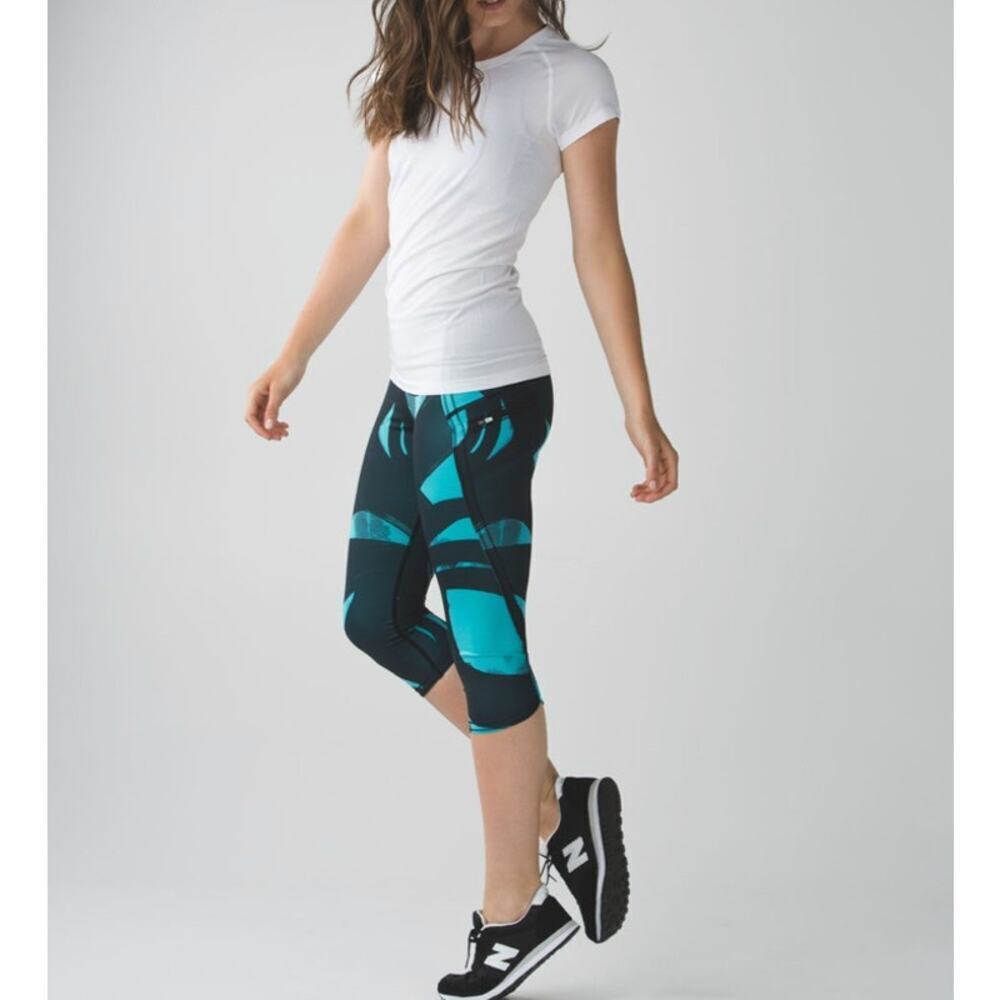 Lululemon Run Top Speed Crop Leggings Peacock Blue Black Women's Size 4